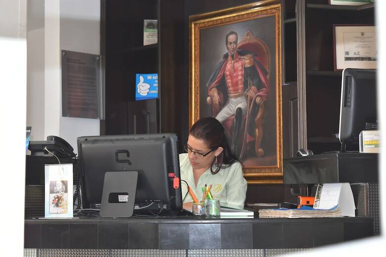 Hotel Bolivar Plaza