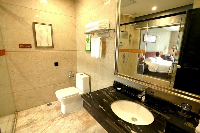 Hotel Liang Fan Holiday Inn