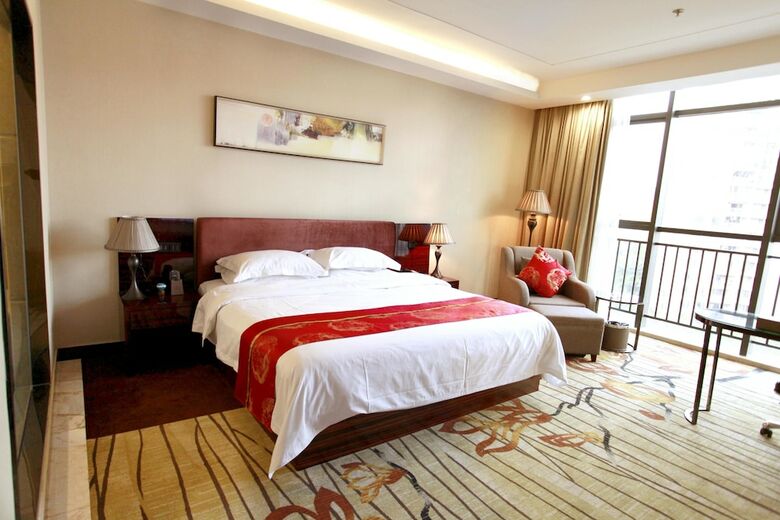 Hotel Liang Fan Holiday Inn