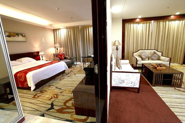 Hotel Liang Fan Holiday Inn