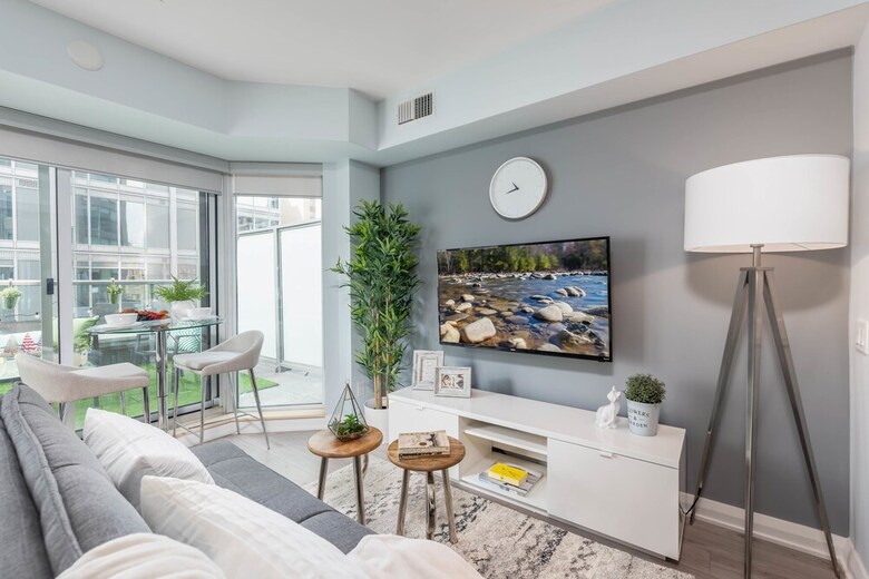 Quickstay - Yorkville Paradise (Yonge & Bloor)