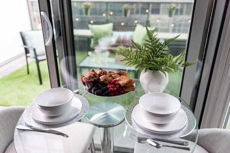 Quickstay - Yorkville Paradise (Yonge & Bloor)
