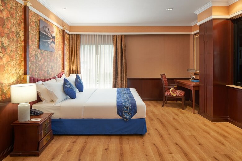 Floral Hotel � Dolphin Circle Pattaya