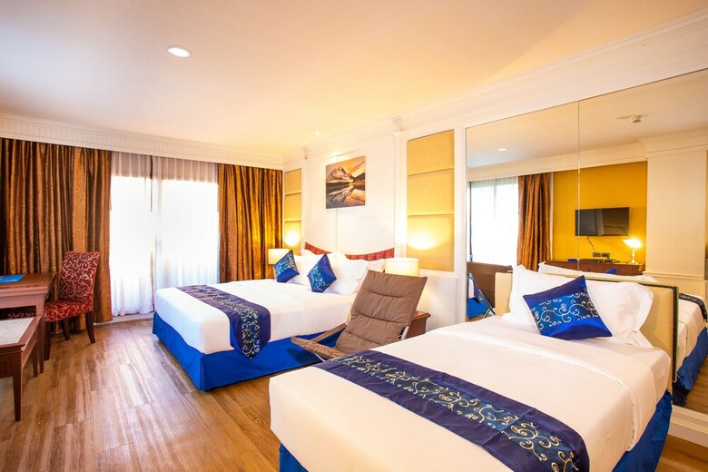 Floral Hotel � Dolphin Circle Pattaya