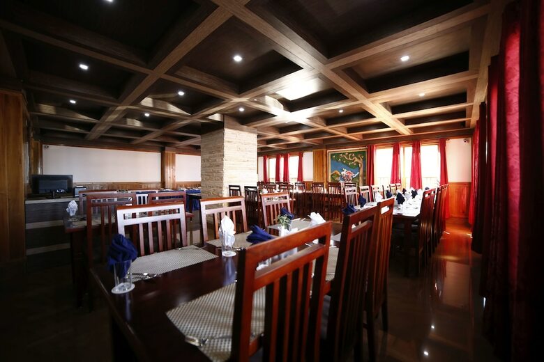 Hotel Buddha Retreat