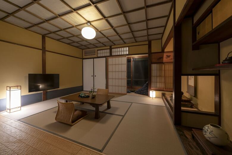 Hotel The Machiya Kamiumeya