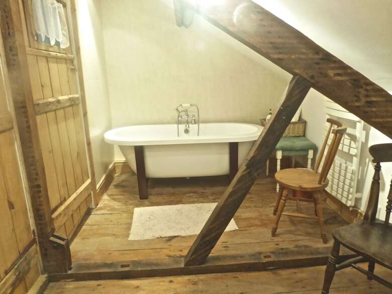 Clotworthy House Bed And Breakfast