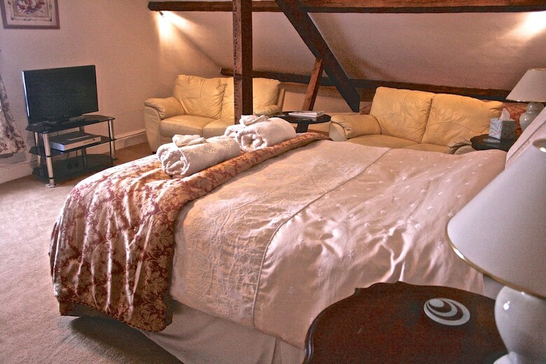 Clotworthy House Bed And Breakfast