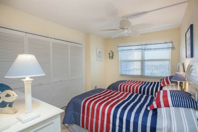 Apartamentos Eden House