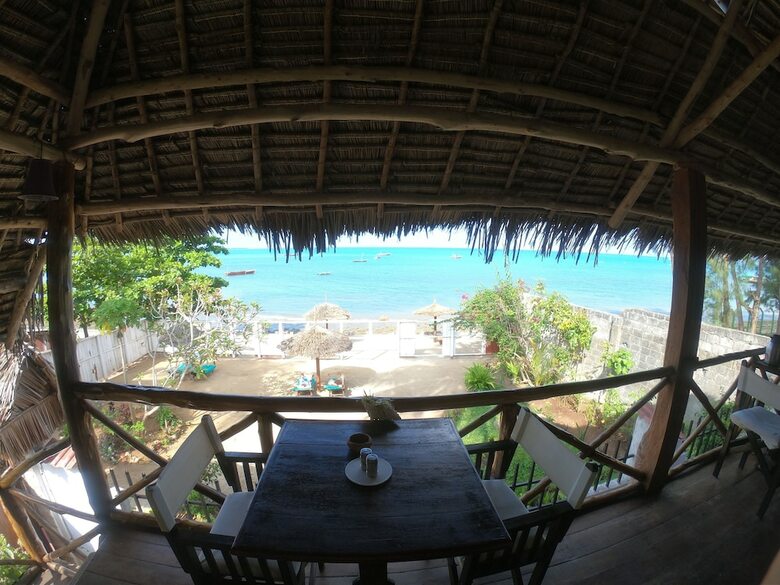 Hotel Imani Beach Villa