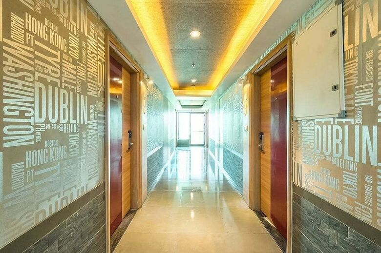 Hotel Jk Rooms 118 Urban Hermitage