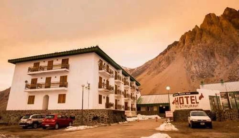 Ayelen - Hotel de Monta�a
