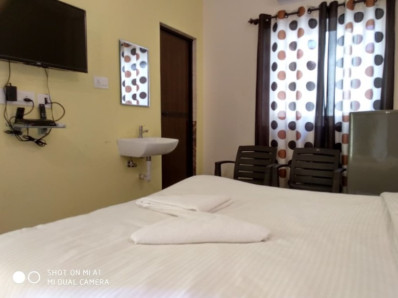 Hotel Candolim Beach Place