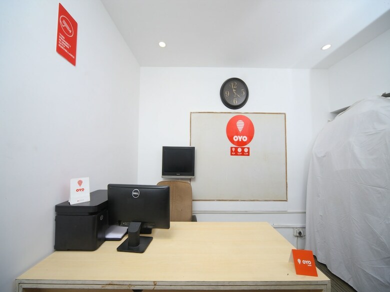 Hotel Oyo 15796 The Haven Service Aparments