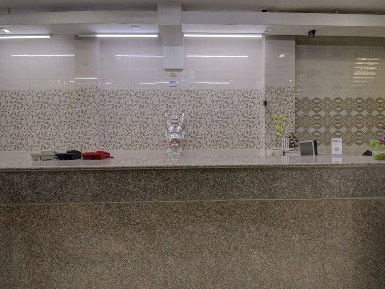Oyo 15589 Hotel Kamdhenu