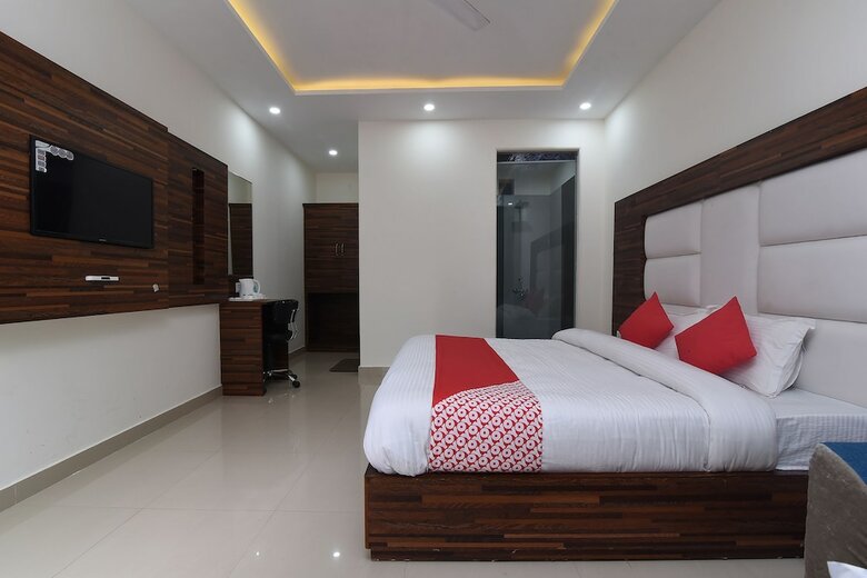 Hotel Oyo 16009 Rock Villa