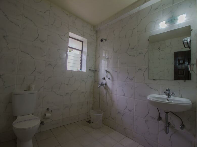 Apartamentos Oyo 16780 Home 2bhk With Pool Assagaon