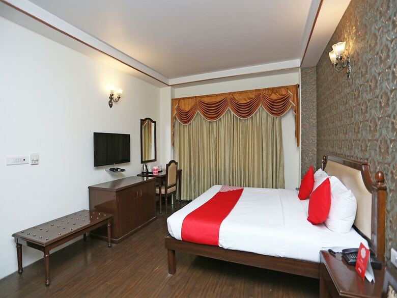 Hotel Oyo 16565 Karnal Haveli