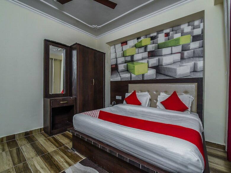 Apartamentos Oyo 15989 Rc Residency
