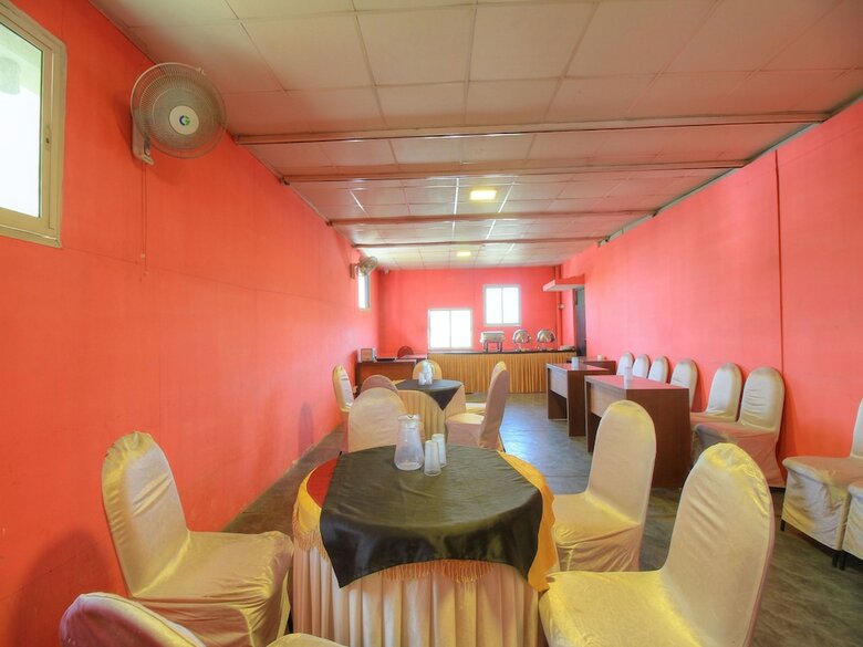 Oyo 1531 Vels Grand Inn Hotel