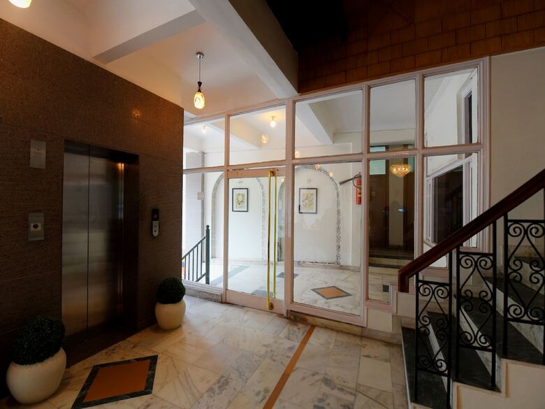Hotel Oyo 17097 Kenwood Resort