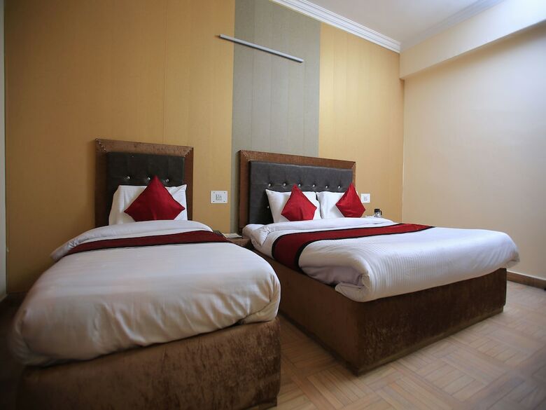 Apartamentos Oyo 13326 Gupta Palace