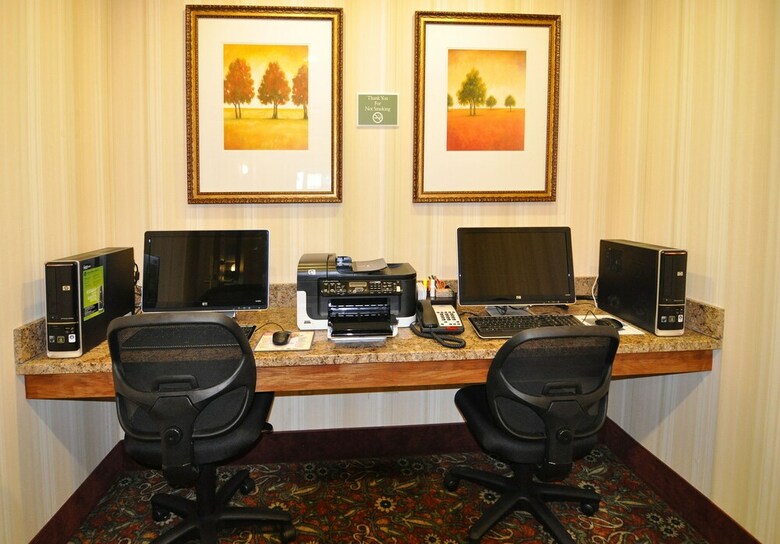 Hotel Country Inn & Suites By Radisson, Conway, Ar