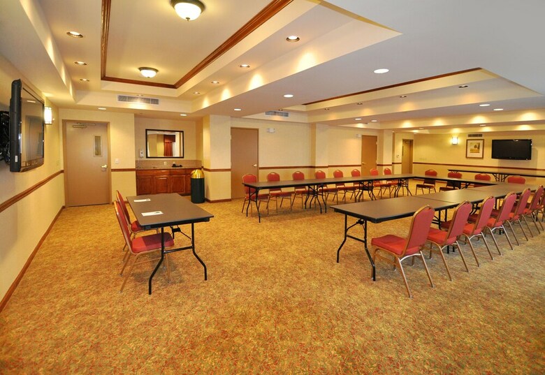 Hotel Country Inn & Suites By Radisson, Conway, Ar