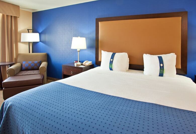 Holiday Inn Hotel & Suites Phoenix Airport