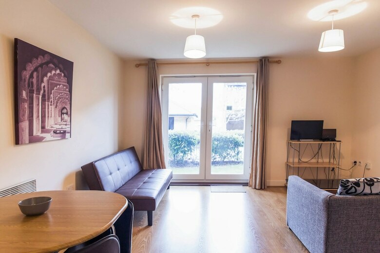 Apartamentos Sharps Court