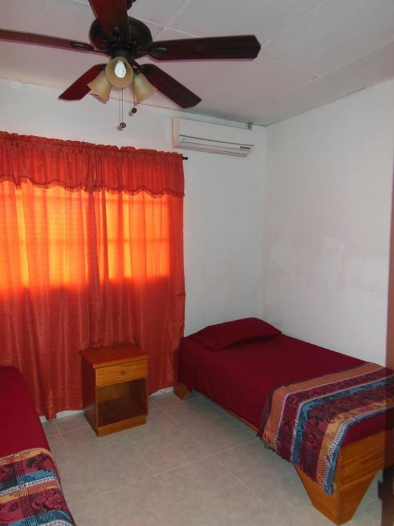 Apartamento Rocky Cay Bay