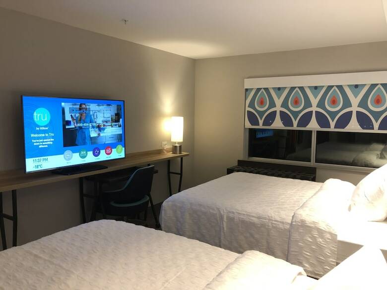 Hotel Tru By Hilton Edmonton Windermere