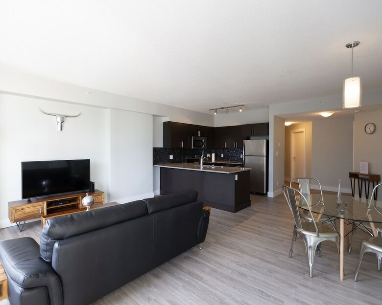 Icon 2 Apartments By Corporate Stays
