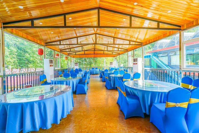 Yijie Holiday Hotel Water Greatwall No.1