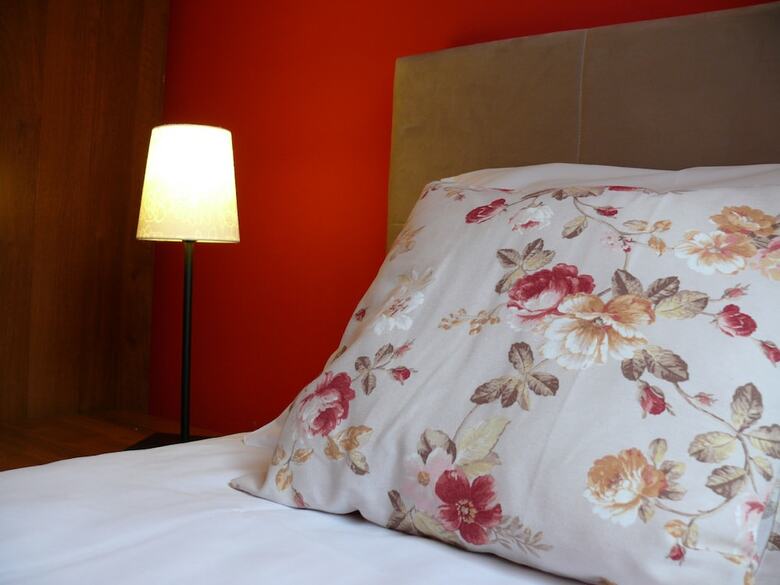 Hotel Dw�r Zbo?enna