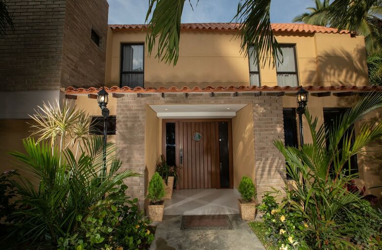 Casa Verano Hotel Boutique