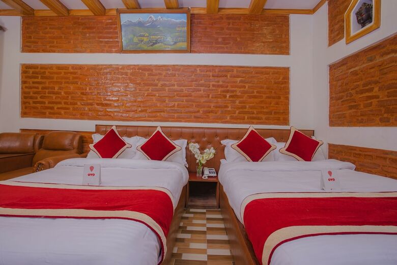 Oyo 160 Hotel Shraddha Palace