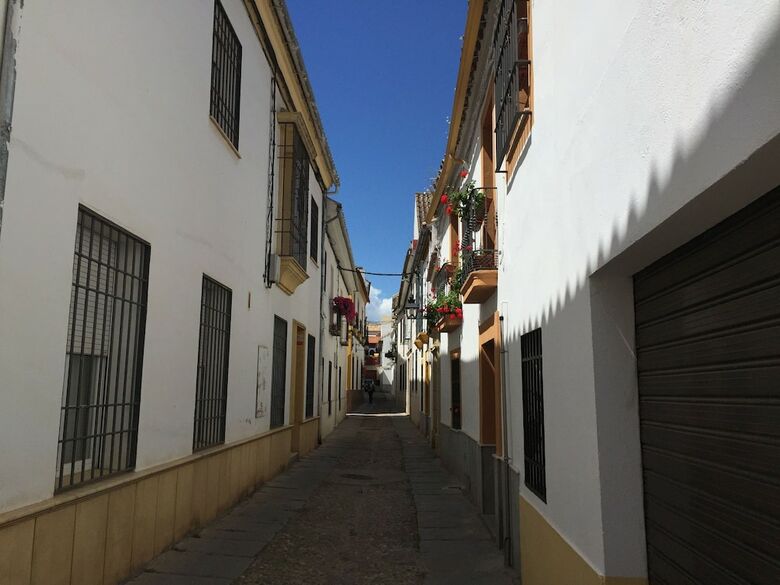 Apartamentos Hornos Del Veinticuatro