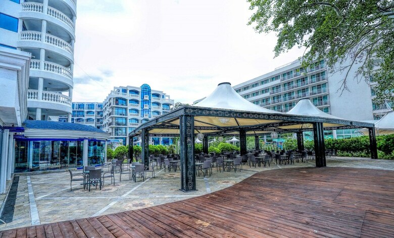 Hotel Chaika Beach Resort