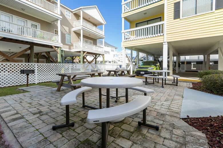 Sandy Shores III By Capital Vacations