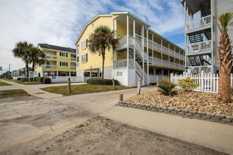 Sandy Shores III By Capital Vacations