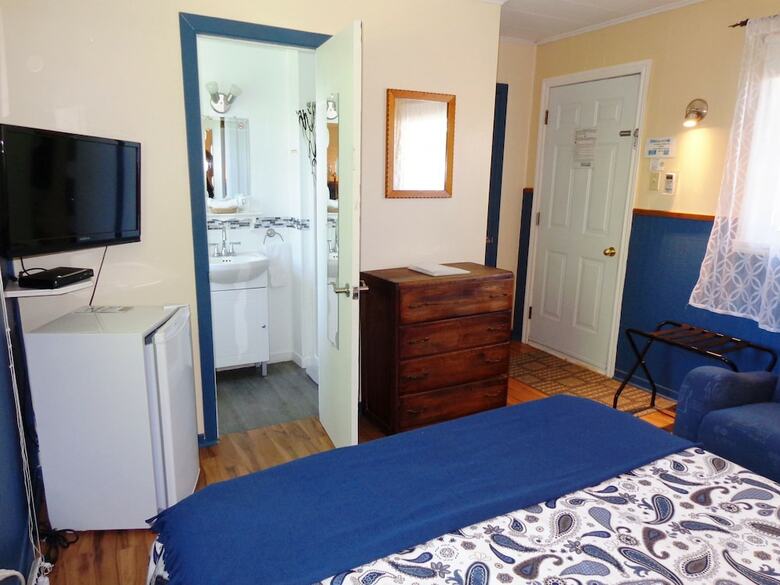 Motel Des Deux Lacs Inc