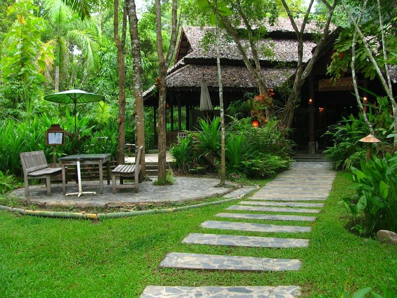 Hotel Fern Resort