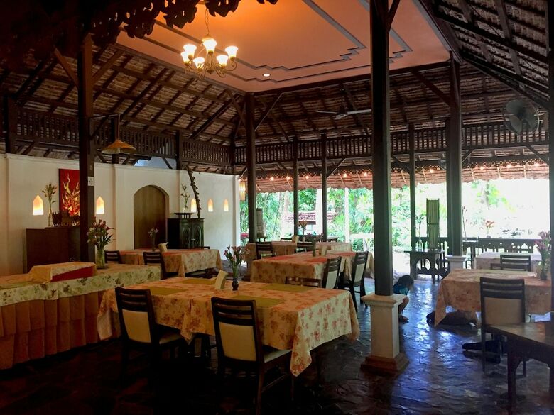 Hotel Fern Resort
