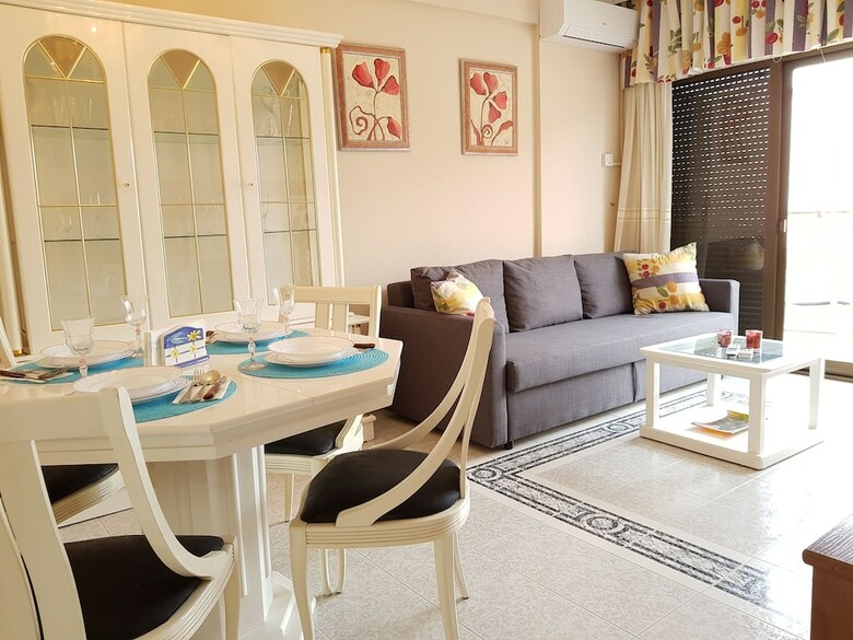 Apartamentos Sky-high Seaside Fuengirola Flat