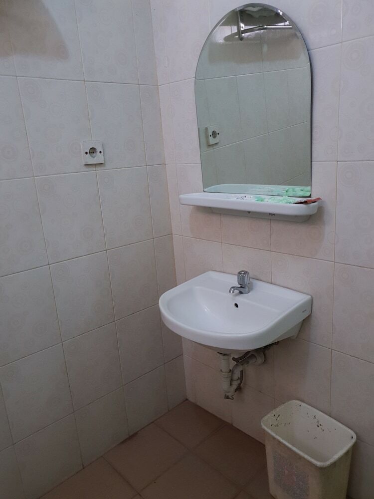 Bed & Breakfast Cisarua Indah Cottage