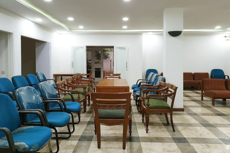 Oyo 1452 Hotel Utari