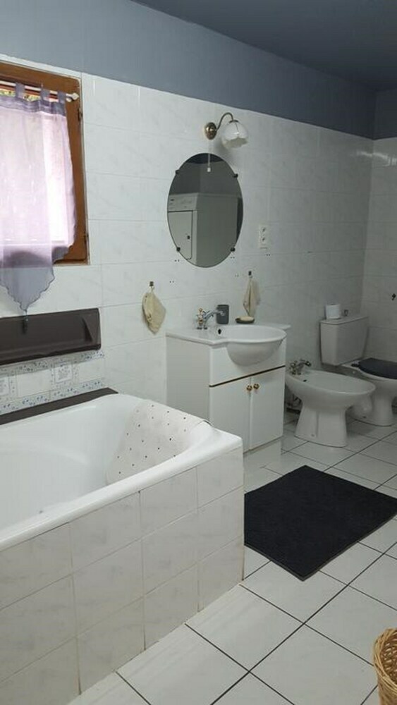 Bed & Breakfast Aux Oliviers Chambres D'h�tes