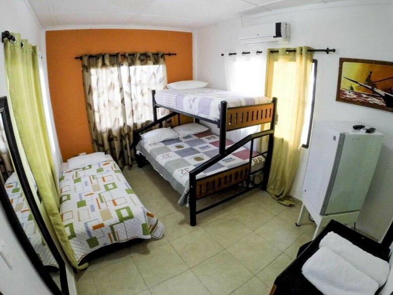 Hotel Villa Sarie Bay