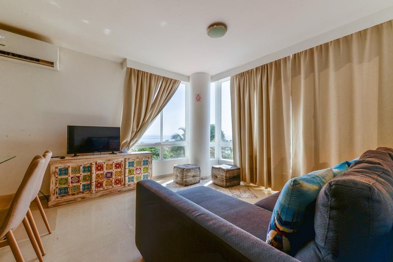 Comodore Bay Club Apartamento 401